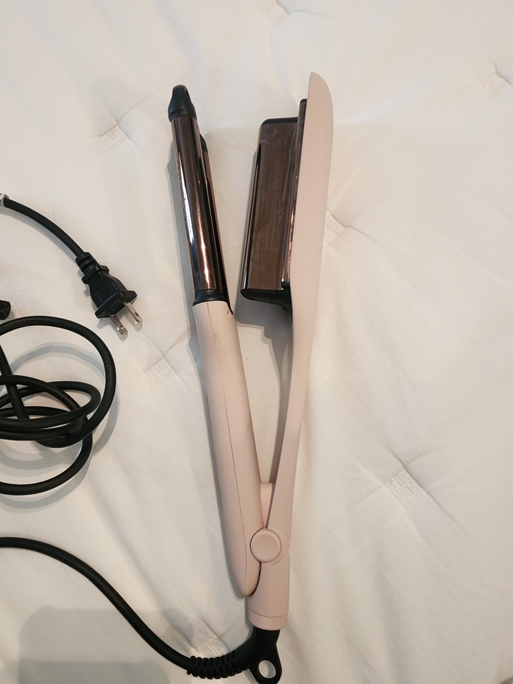 l'ange Triple Barrel Waver - Blush Pink with Rose Gold - Picture 3 of 4
